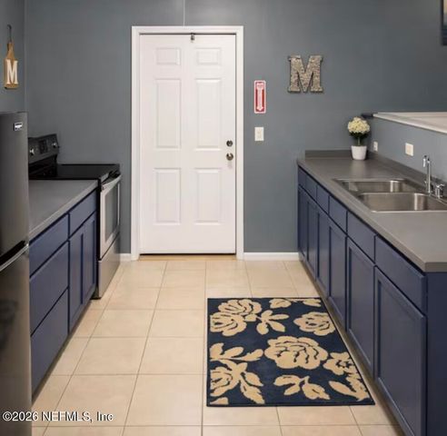 4035 BRYANT GLEN Avenue, Jacksonville, FL 32208