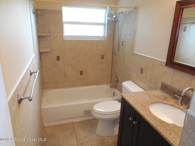 1211 Pinetree Drive, Indian Harbour Beach, FL 32937