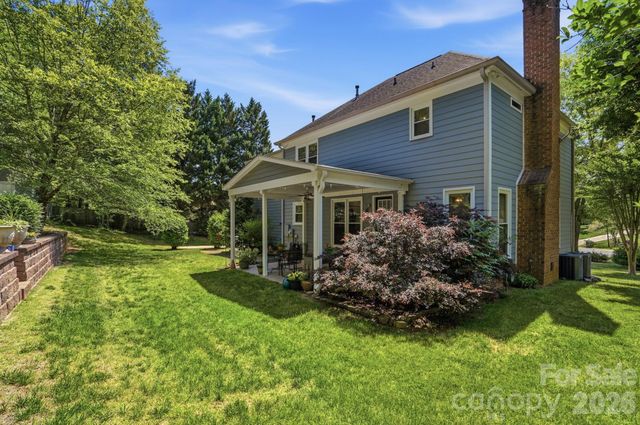 269 Charter Oak Court, Mooresville, NC 28115