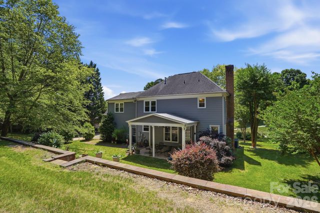 269 Charter Oak Court, Mooresville, NC 28115