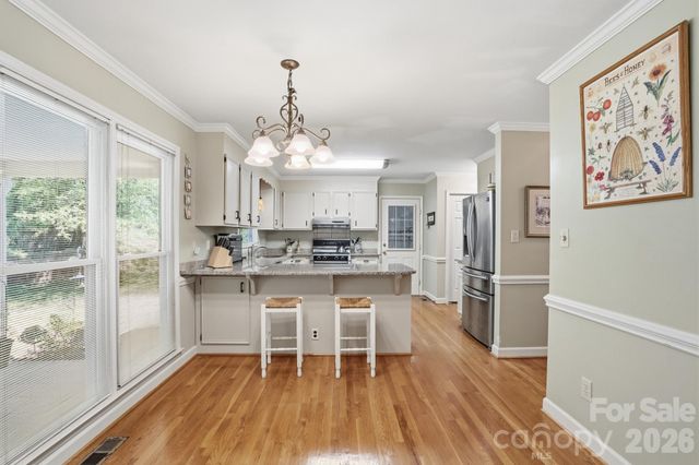 269 Charter Oak Court, Mooresville, NC 28115
