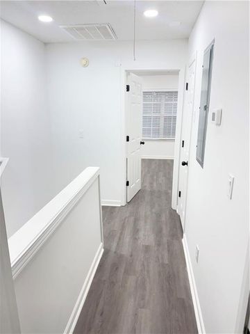 2860 Parkway close, Lithonia, GA 30058