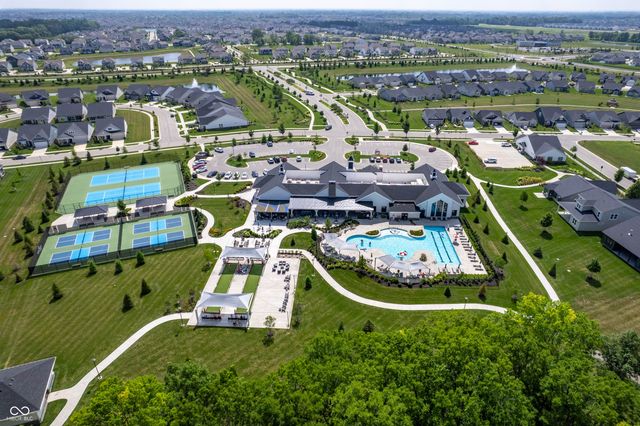 14822 Desert Orchid Drive, Westfield, IN 46074