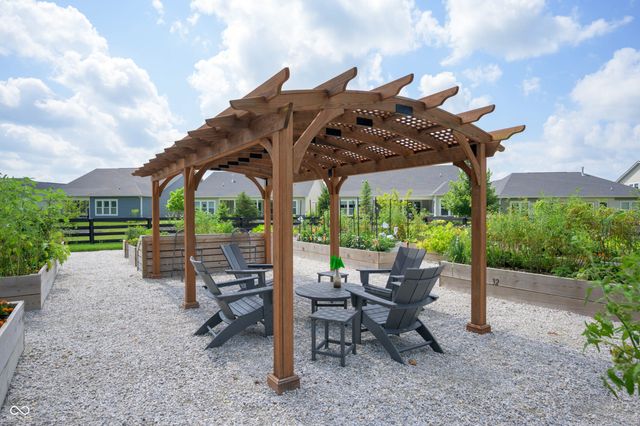 14822 Desert Orchid Drive, Westfield, IN 46074