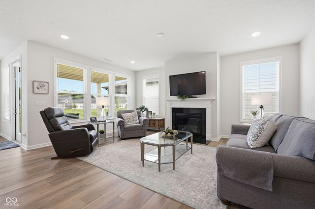 14822 Desert Orchid Drive, Westfield, IN 46074