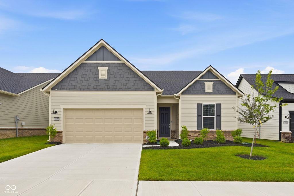 14822 Desert Orchid Drive, Westfield, IN 46074