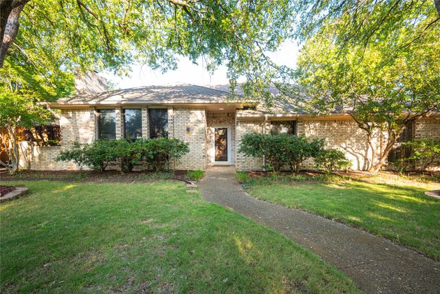 10319 Cimmaron Trail, Dallas, TX 75243