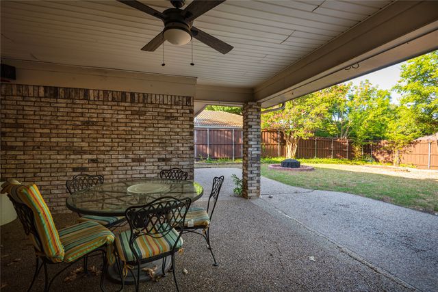 10319 Cimmaron Trail, Dallas, TX 75243