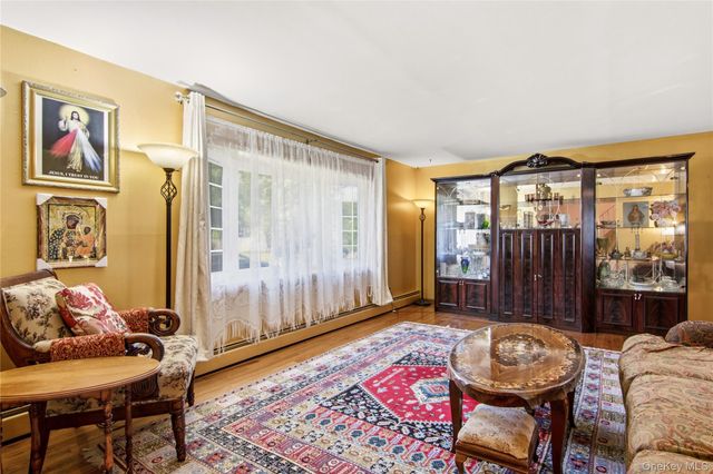 22 Clymer Street, Port Jefferson Station, NY 11776