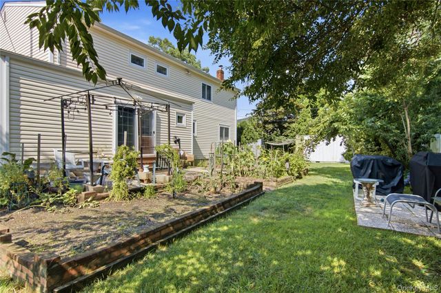 22 Clymer Street, Port Jefferson Station, NY 11776