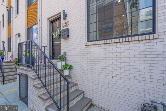 3213 CHATHAM ST, Philadelphia, PA 19134