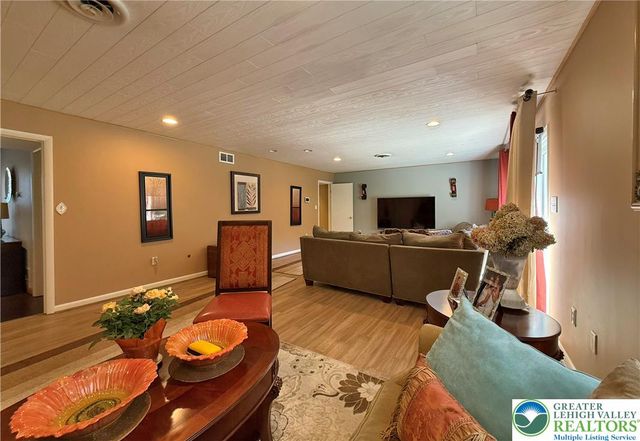 1048 North 27th Street, Allentown City, PA 18104