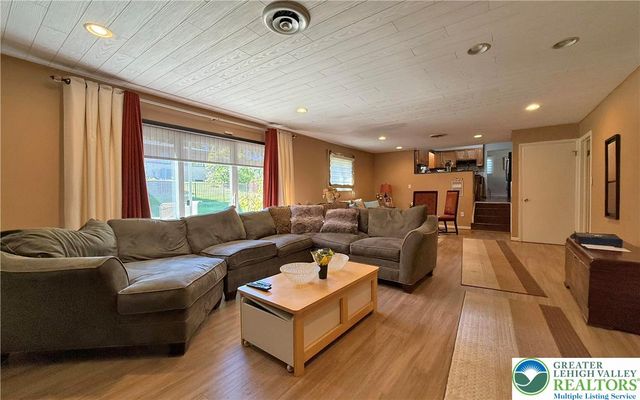 1048 North 27th Street, Allentown City, PA 18104