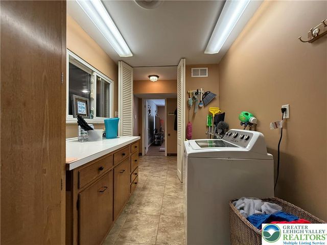 1048 North 27th Street, Allentown City, PA 18104