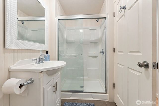 10323 Crescent Valley Drive NW, Gig Harbor, WA 98332