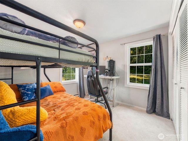 10323 Crescent Valley Drive NW, Gig Harbor, WA 98332