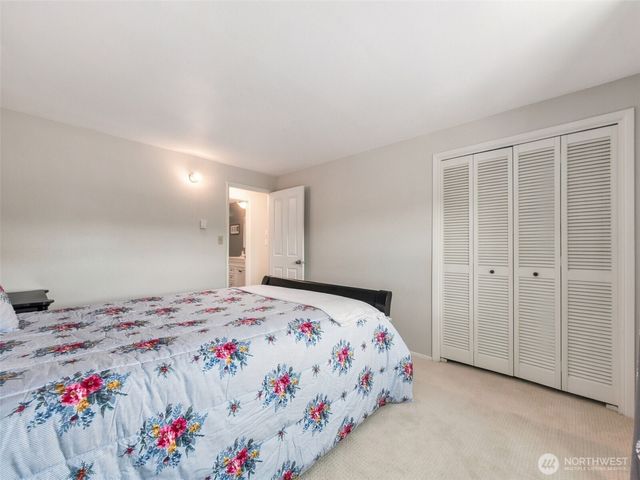 10323 Crescent Valley Drive NW, Gig Harbor, WA 98332