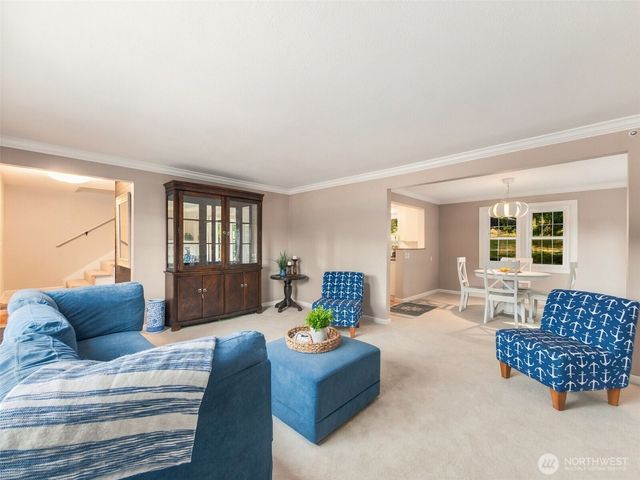 10323 Crescent Valley Drive NW, Gig Harbor, WA 98332