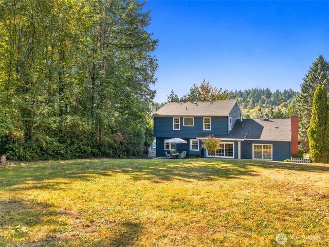 10323 Crescent Valley Drive NW, Gig Harbor, WA 98332