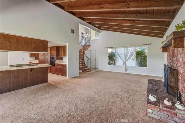 13271 Country Club, Victorville, CA 92395