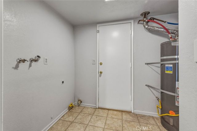 13271 Country Club, Victorville, CA 92395