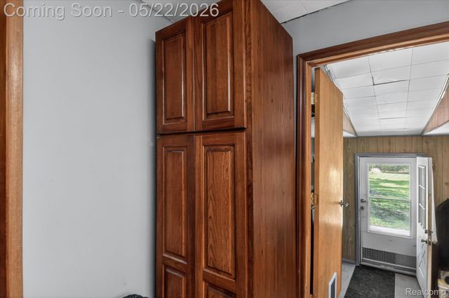 3660 Keewahdin Road, Fort Gratiot Charter Township, MI 48059