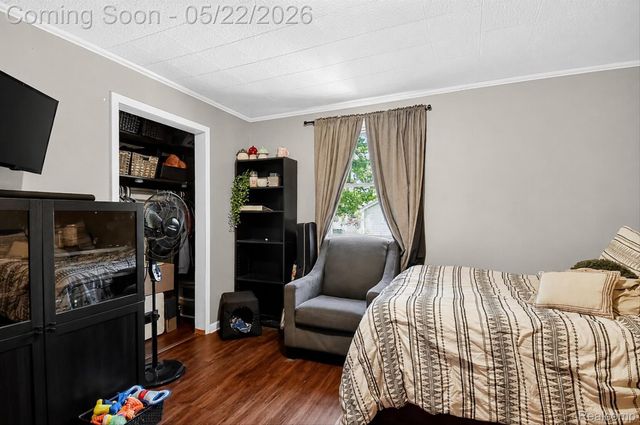 3660 Keewahdin Road, Fort Gratiot Charter Township, MI 48059