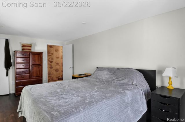 3660 Keewahdin Road, Fort Gratiot Charter Township, MI 48059