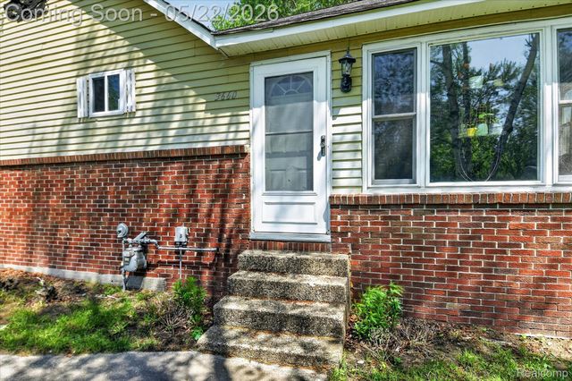 3660 Keewahdin Road, Fort Gratiot Charter Township, MI 48059