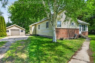 3660 Keewahdin Road, Fort Gratiot Charter Township, MI 48059