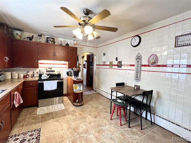 715 Springfield Road, Gillespie, IL 62033