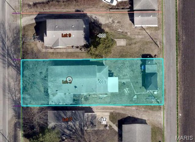 715 Springfield Road, Gillespie, IL 62033