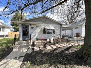 715 Springfield Road, Gillespie, IL 62033
