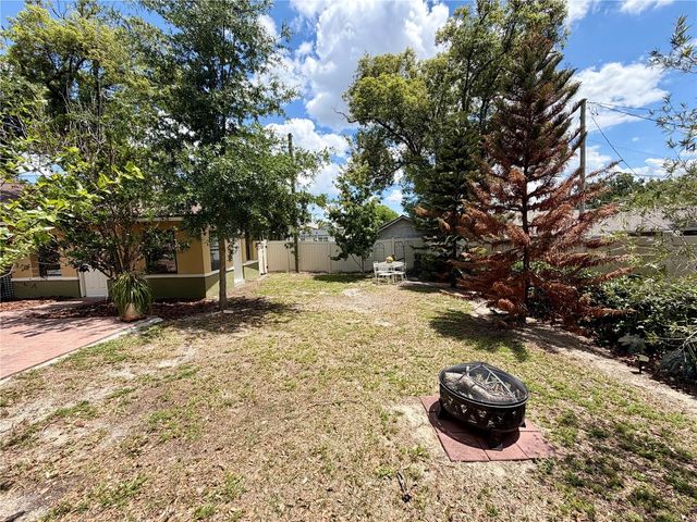 821 E LIME STREET, Lakeland, FL 33801