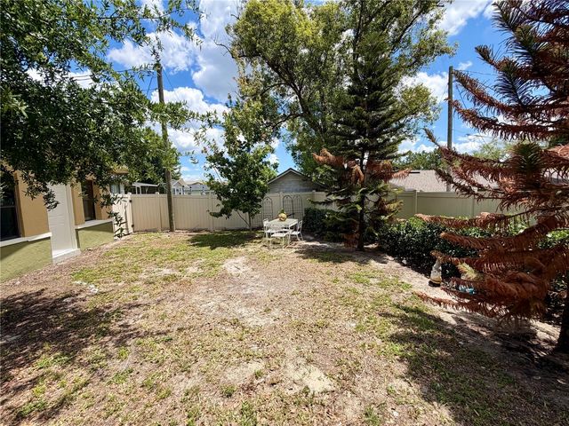 821 E LIME STREET, Lakeland, FL 33801