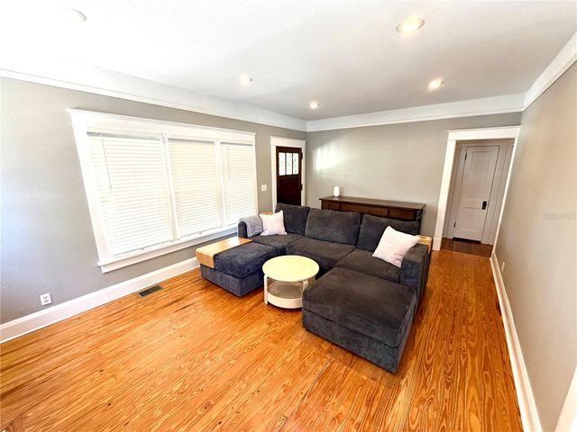 821 E LIME STREET, Lakeland, FL 33801
