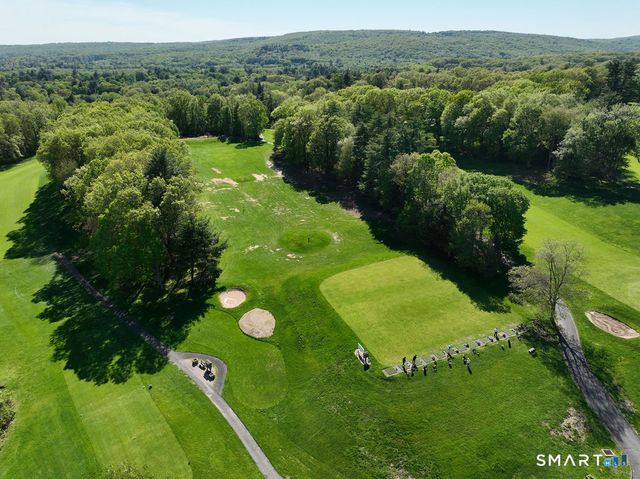 6 Heritage Drive 6, Avon, CT 06001