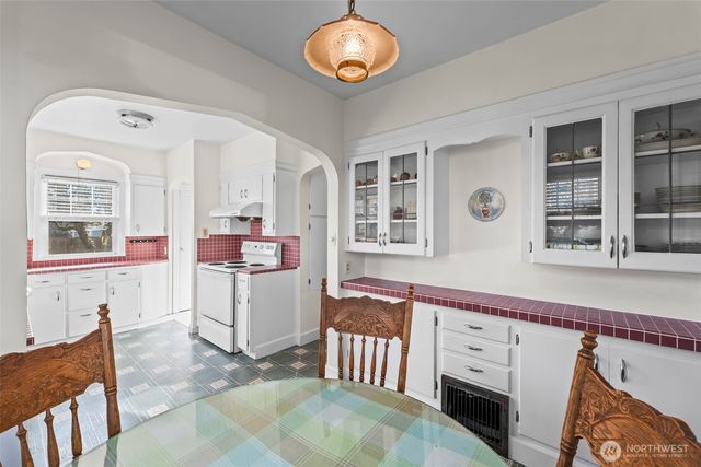 327 5th Street SW, Puyallup, WA 98371