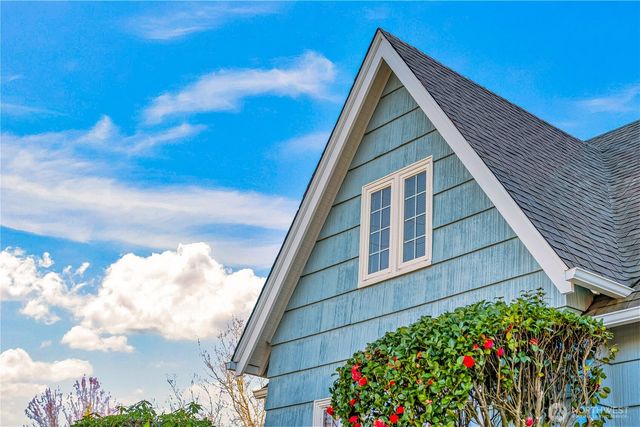 327 5th Street SW, Puyallup, WA 98371