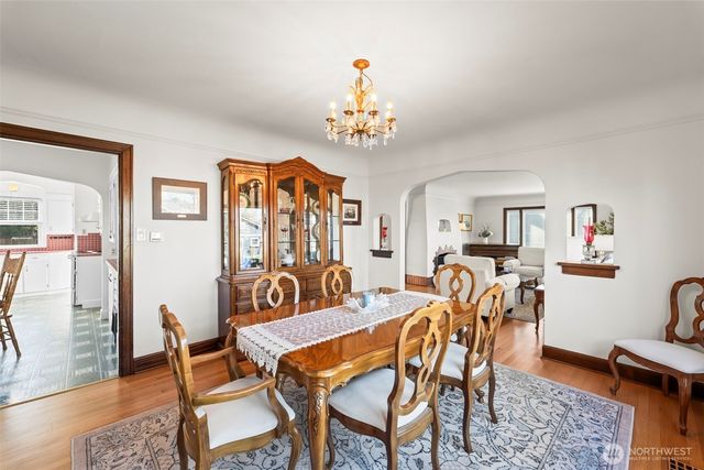 327 5th Street SW, Puyallup, WA 98371