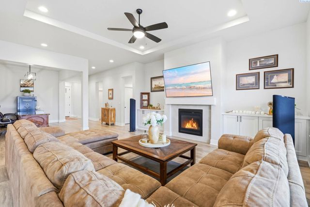 3150 Quail Ridge Loop, Richland, WA 99354