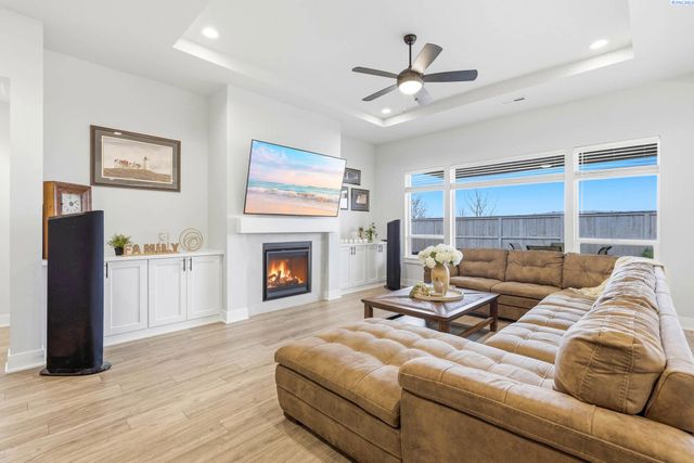 3150 Quail Ridge Loop, Richland, WA 99354