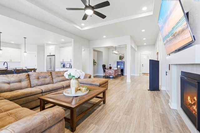 3150 Quail Ridge Loop, Richland, WA 99354