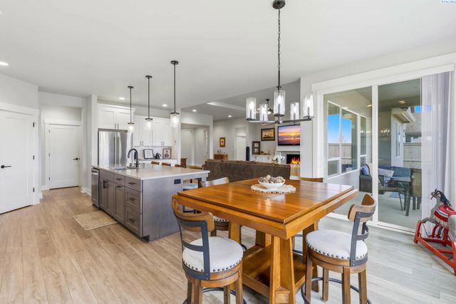 3150 Quail Ridge Loop, Richland, WA 99354