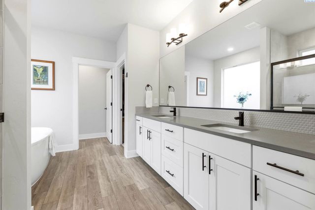 3150 Quail Ridge Loop, Richland, WA 99354