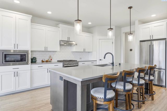 3150 Quail Ridge Loop, Richland, WA 99354