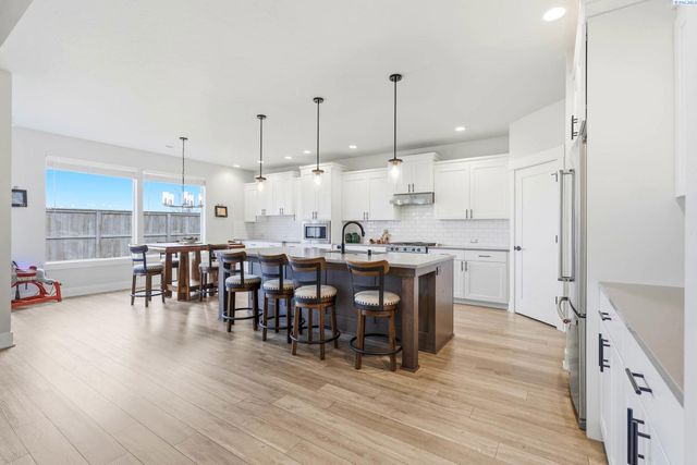 3150 Quail Ridge Loop, Richland, WA 99354