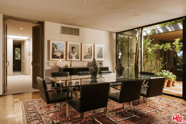 9225 Nightingale Drive, Los Angeles, CA 90069
