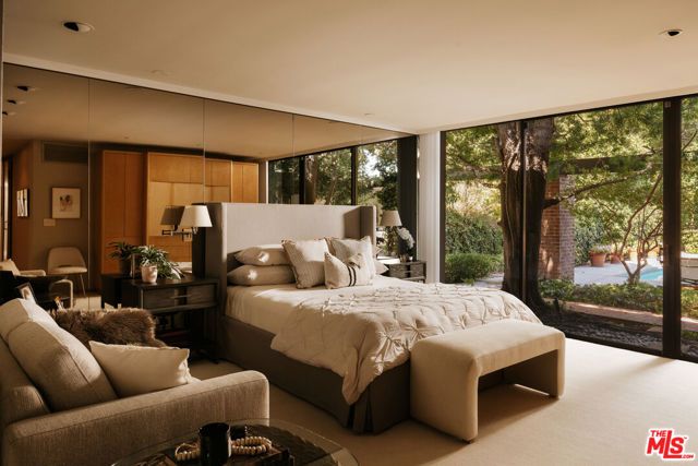 9225 Nightingale Drive, Los Angeles, CA 90069