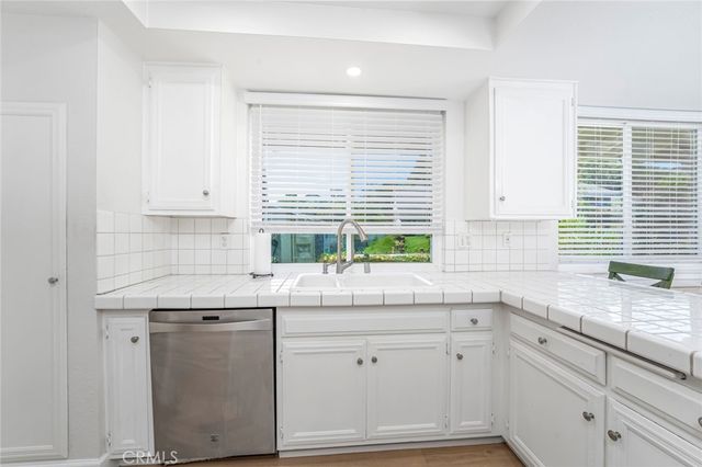 24686 Venablo, Mission Viejo, CA 92691